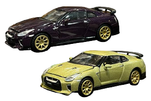 黒と黄色のミニカー